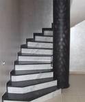Фото №2 Каменная лестница черный мрамор