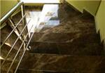 Фото №2 Лестница из мрамора коричневый мрамор