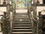 Фото №2 Скидки! Лестница из натурального камня серый мрамор