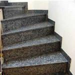 Фото №2 Лестница из камня серый лабрадорит