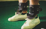 фото Гравитационные (инверсионные, зацепы, крюки на ноги) ботинки