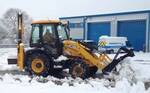 Фото №2 Уборка снега трактором JCB. вывоз снега