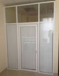 Фото №2 Алюминиевые двери с двойным стеклом и жалюзи
