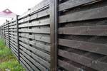 фото Деревянный забор из строганной доски 25х100