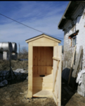 Фото №2 Деревянный садово-дачный туалет