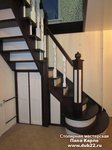 фото Компактная и удобная лестница на второй этаж