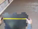 Фото №2 Резиновая плитка для ремонта пола в промышленных помещениях